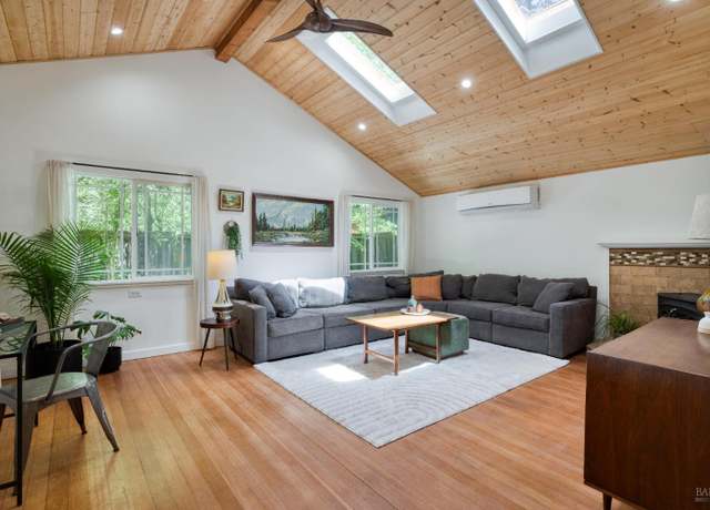 Property at 14670 Cherry St, Guerneville, CA 95446, 2 beds, 1 bath
