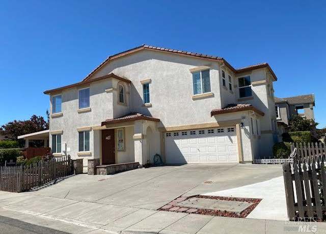 Property at 5041 N Parr Ln, Fairfield, CA 94533, 3 beds, 2.5 baths