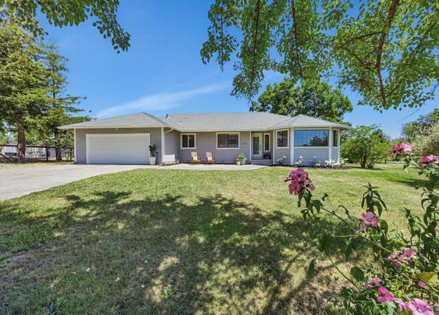 Property at 3214 Oak Farm Ln, Santa Rosa, CA 95401, 3 beds, 2 baths