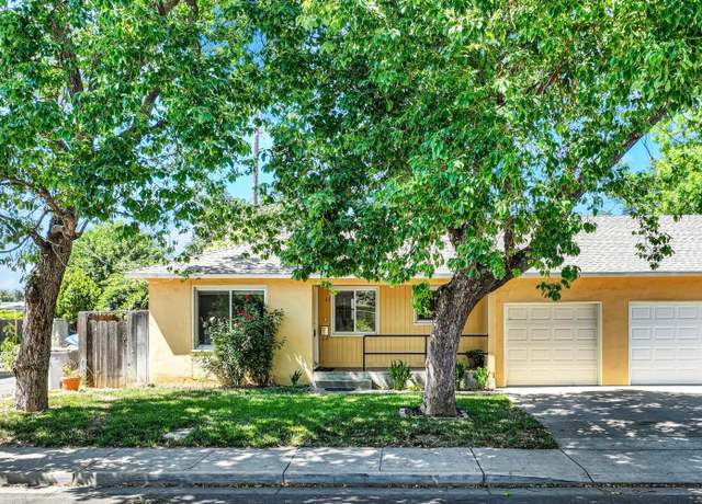 Property at 11 Lincoln Ave, Woodland, CA 95695, 2 beds, 1 bath