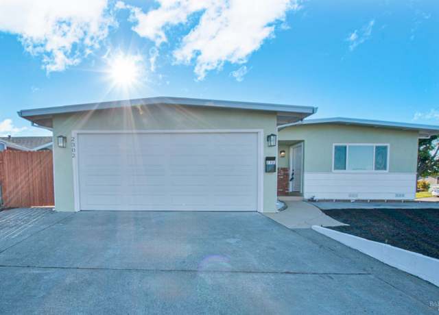 Property at 2302 Santa Rosa Dr, Fairfield, CA 94533, 3 beds, 2 baths