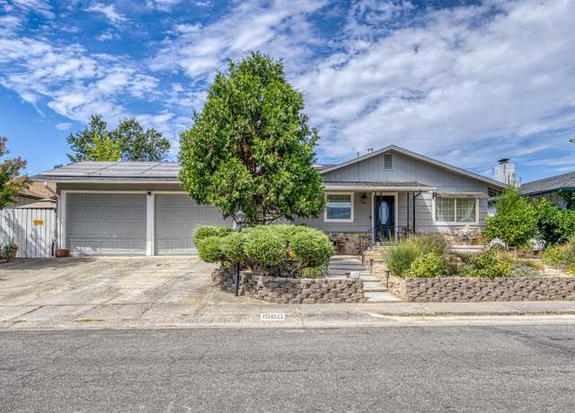 Property at 1560 Despina Dr, Ukiah, CA 95482, 3 beds, 2 baths