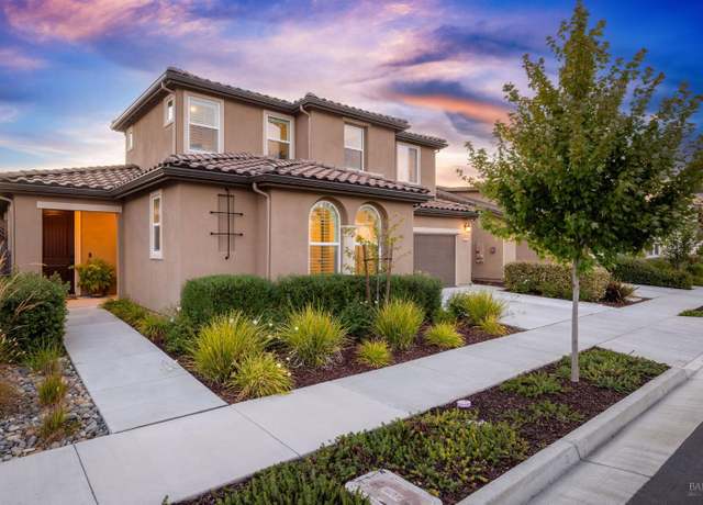 Property at 5869 Kristina Pl, Rohnert Park, CA 94928, 5 beds, 3.5 baths