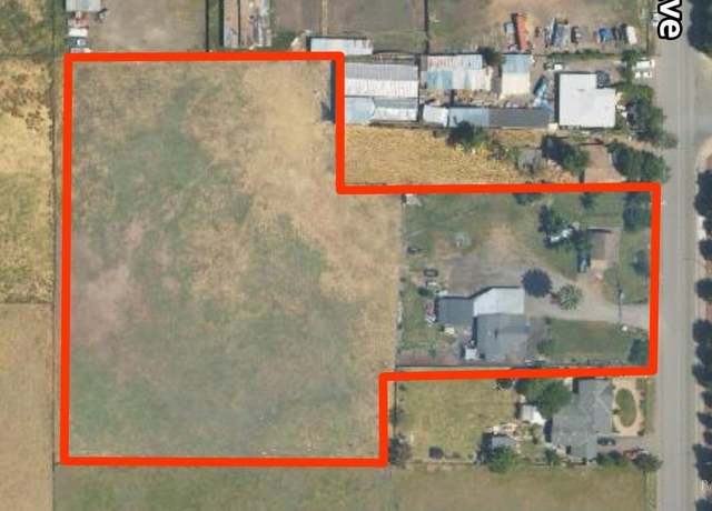 Property at 4475 Dowdell Ave, Santa Rosa, CA 95407, 4 beds, 3 baths