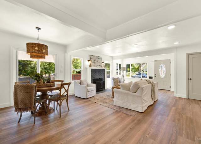 Property at 136 Edgemont Ave, Vallejo, CA 94590, 3 beds, 2 baths