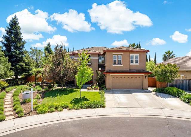 Property at 1007 Canterbury Ct, Vacaville, CA 95687, 6 beds, 4 baths