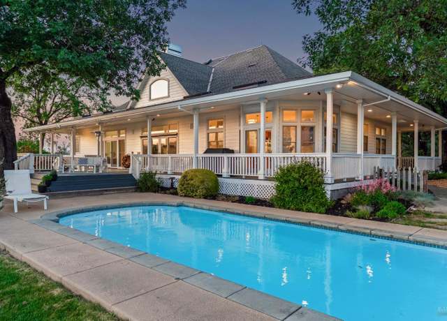 Property at 150 Old Vine Ln, Windsor, CA 95492, 4 beds, 3.5 baths