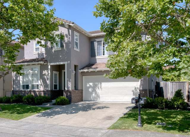 Property at 19 Sunny Cove Dr, Novato, CA 94949, 4 beds, 2.5 baths