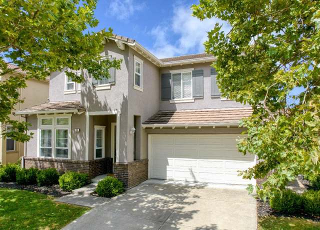 Property at 19 Sunny Cove Dr, Novato, CA 94949, 4 beds, 2.5 baths
