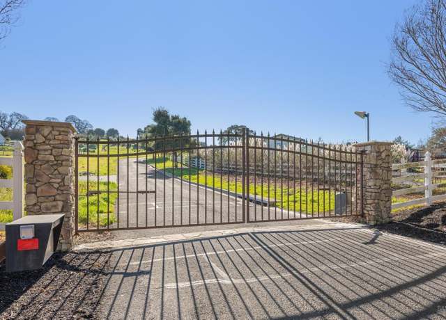 Property at 21 Valen Way, Petaluma, CA 94952