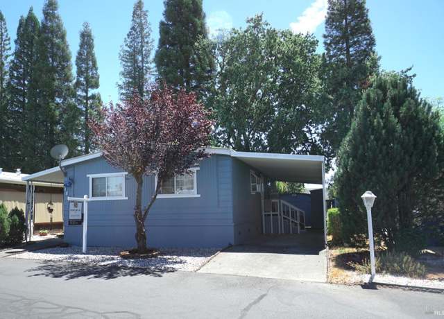 Property at 1036 Maple Dr, Windsor, CA 95492, 2 beds, 1.5 baths