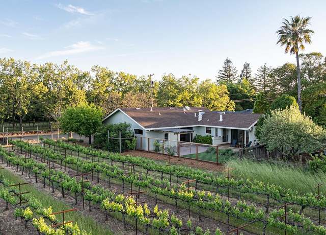 Property at 498 Lovall Valley Rd, Sonoma, CA 95476, 3 beds, 2 baths