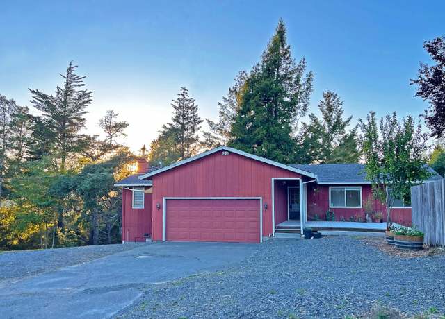 Property at 1009 Tilton Rd, Sebastopol, CA 95472, 3 beds, 2 baths