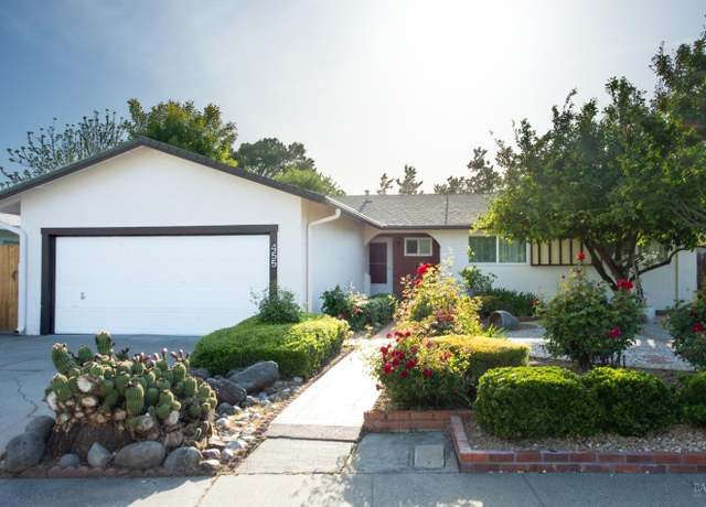 Property at 455 Priddy Dr, Dixon, CA 95620, 4 beds, 2 baths