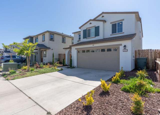 Property at 6421 Maple Leaf Ln, Riverbank, CA 95367, 5 beds, 3 baths