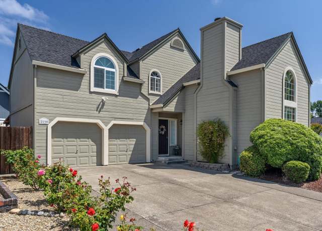 Property at 2139 Creekfield Dr, Santa Rosa, CA 95403, 3 beds, 2.5 baths
