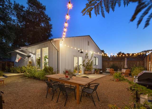 Property at 19322 Quigley Ln, Sonoma, CA 95476, 4 beds, 3 baths