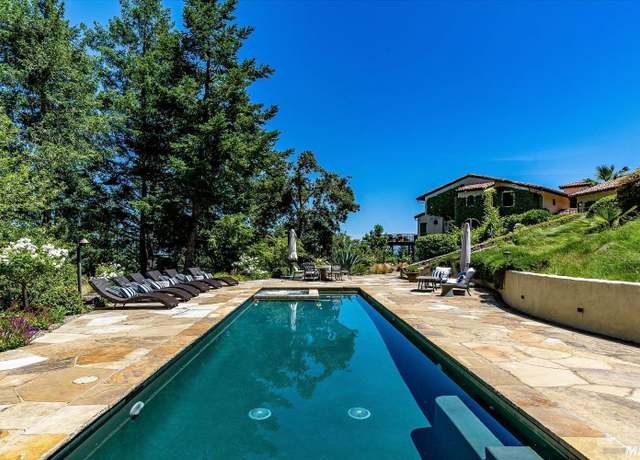 Property at 1315 Crestmont Dr, Angwin, CA 94508, 6 beds, 6 baths