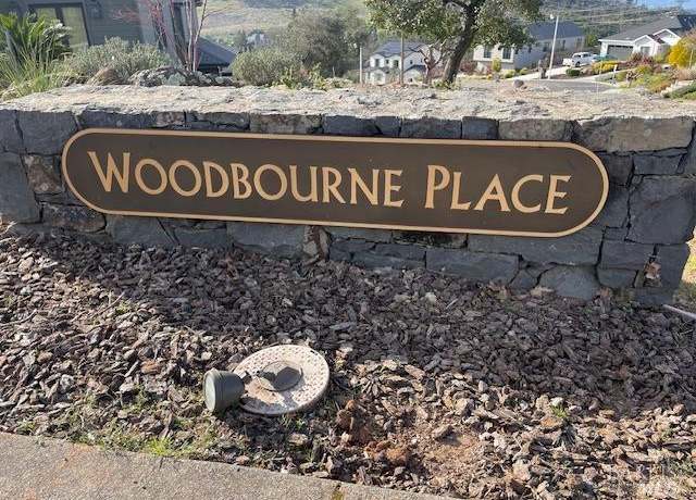 Property at 3732 Woodbourne Pl, Santa Rosa, CA 95403