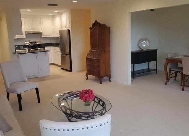 Property at 100 Thorndale Dr #327, San Rafael, CA 94903, 2 beds, 2 baths