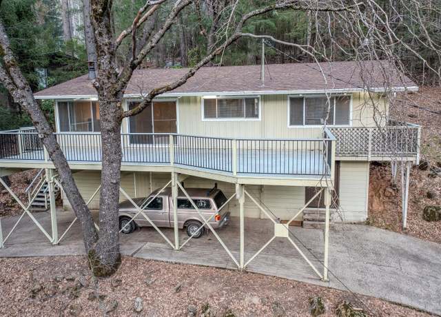 Property at 16322 Golf Rd, Cobb, CA 95426, 2 beds, 2 baths