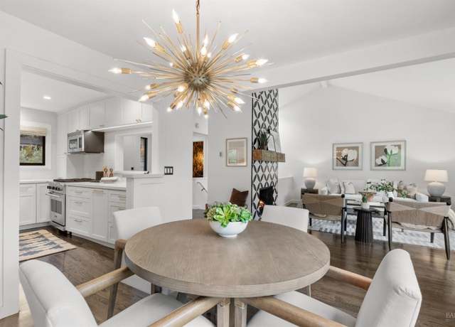 Property at 1 Escalle Ln, Larkspur, CA 94939, 2 beds, 2.5 baths