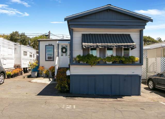 Property at 2500 Springs Rd #121, Vallejo, CA 94591, 2 beds, 1 bath