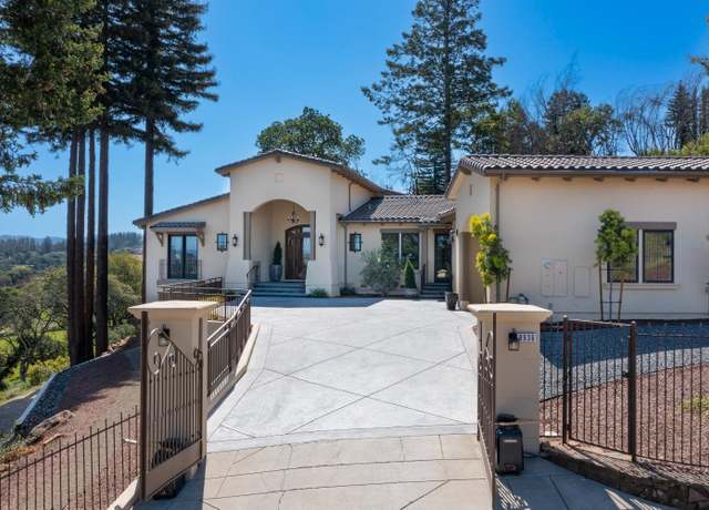 Property at 3936 Skyfarm Dr, Santa Rosa, CA 95403, 4 beds, 4.5 baths