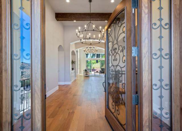 Property at 3936 Skyfarm Dr, Santa Rosa, CA 95403, 4 beds, 4.5 baths