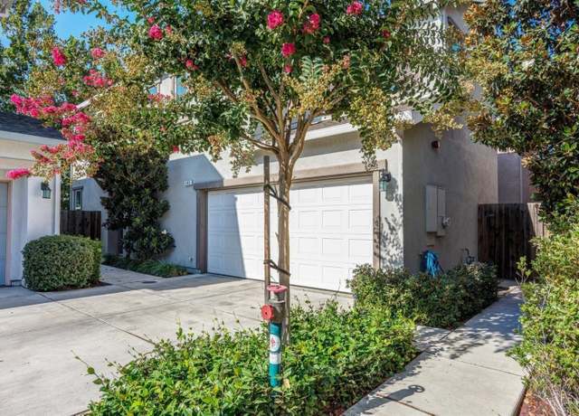 Property at 145 Summertime Ln, Suisun City, CA 94585, 3 beds, 2.5 baths