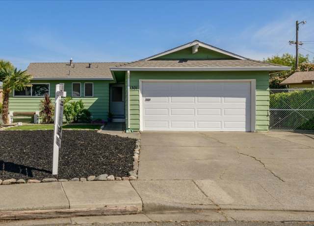 Property at 1301 James St, Fairfield, CA 94533, 3 beds, 1.5 baths