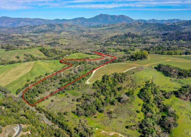Property at 11005 Chalk Hill Rd, Healdsburg, CA 95448