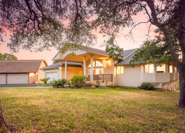 Property at 1236 2nd Ave, Napa, CA 94558, 4 beds, 3.5 baths
