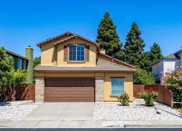 Property at 856 Sapphire Cir, Vacaville, CA 95687, 4 beds, 3 baths