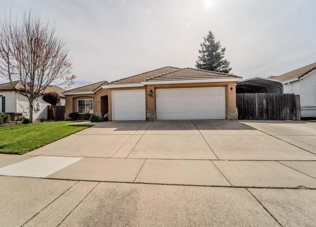 Property at 1022 Skyline Dr, Yuba City, CA 95991, 3 beds, 2 baths