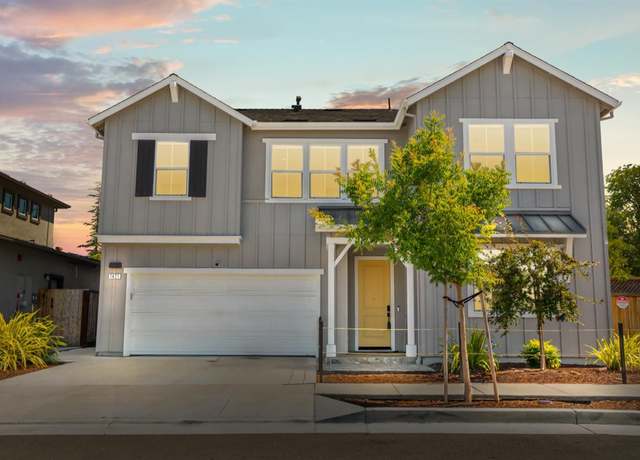 Property at 1421 Oak Cir, Rohnert Park, CA 94928, 4 beds, 3.5 baths