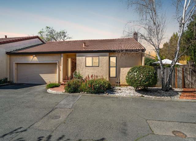 Property at 932 W Spain St, Sonoma, CA 95476, 2 beds, 2 baths