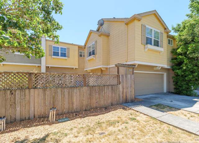 Property at 4073 Louis Krohn Dr, Santa Rosa, CA 95407, 3 beds, 3 baths