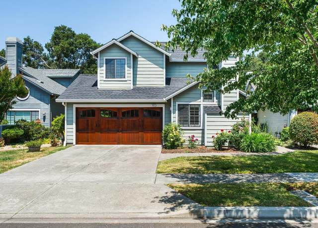 Property at 950 Cayetano Dr, Napa, CA 94559, 3 beds, 2.5 baths