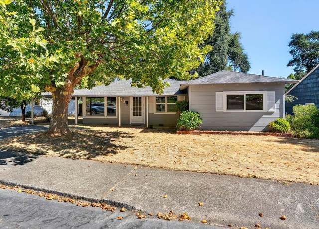 Property at 693 Mendocino Dr, Ukiah, CA 95482, 3 beds, 1 bath