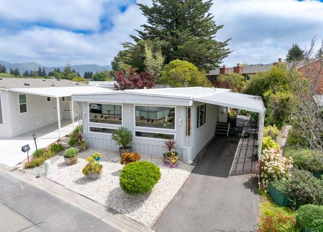 Property at 35 Maywood Dr, Santa Rosa, CA 95409, 2 beds, 2 baths
