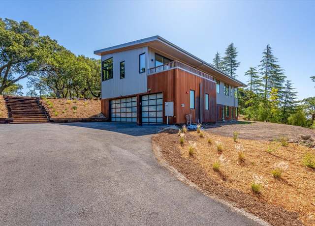 Property at 3995 White Oak Ct, Sonoma, CA 95476, 3 beds, 3.5 baths