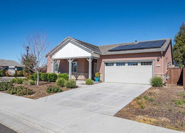 Property at 990 Camelia Dr, Dixon, CA 95620, 4 beds, 2 baths