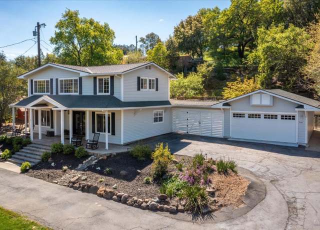 Property at 248 Vine St, Vacaville, CA 95688, 4 beds, 2.5 baths