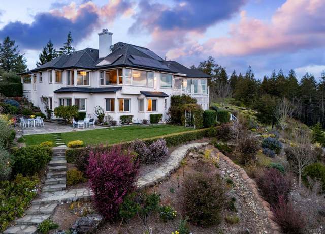 Property at 3682 Rocky Knoll Way, Santa Rosa, CA 95404, 4 beds, 4 baths