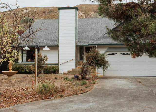 Property at 17730 Pomo Trl, Clearlake Oaks, CA 95423, 3 beds, 2 baths
