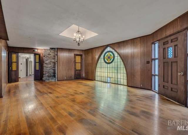 Property at 1055 Partrick Rd, Napa, CA 94558, 2 beds, 1 bath