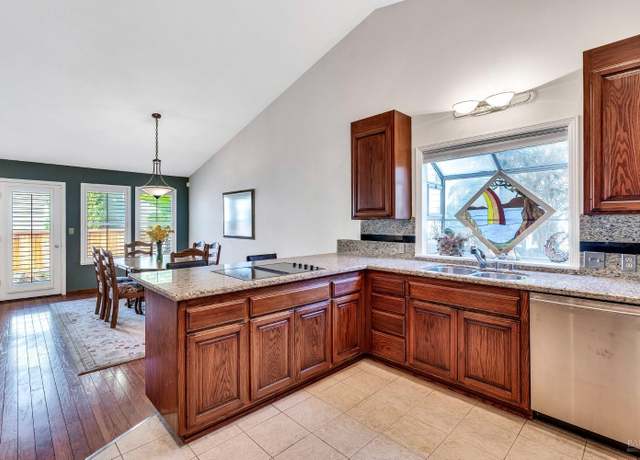 Property at 2004 Oak Cir, Yountville, CA 94599, 3 beds, 2 baths