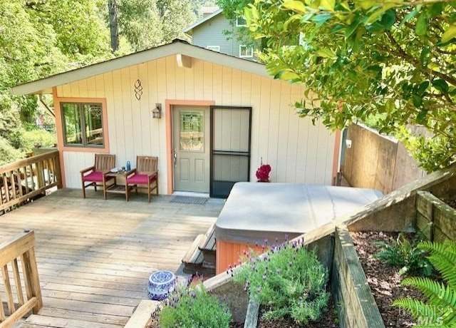 Property at 31 Aztec Ave, Forest Knolls, CA 94933, 2 beds, 1 bath