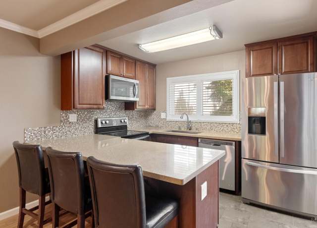 Property at 171 Nautical Ct, Vallejo, CA 94591, 2 beds, 1 bath